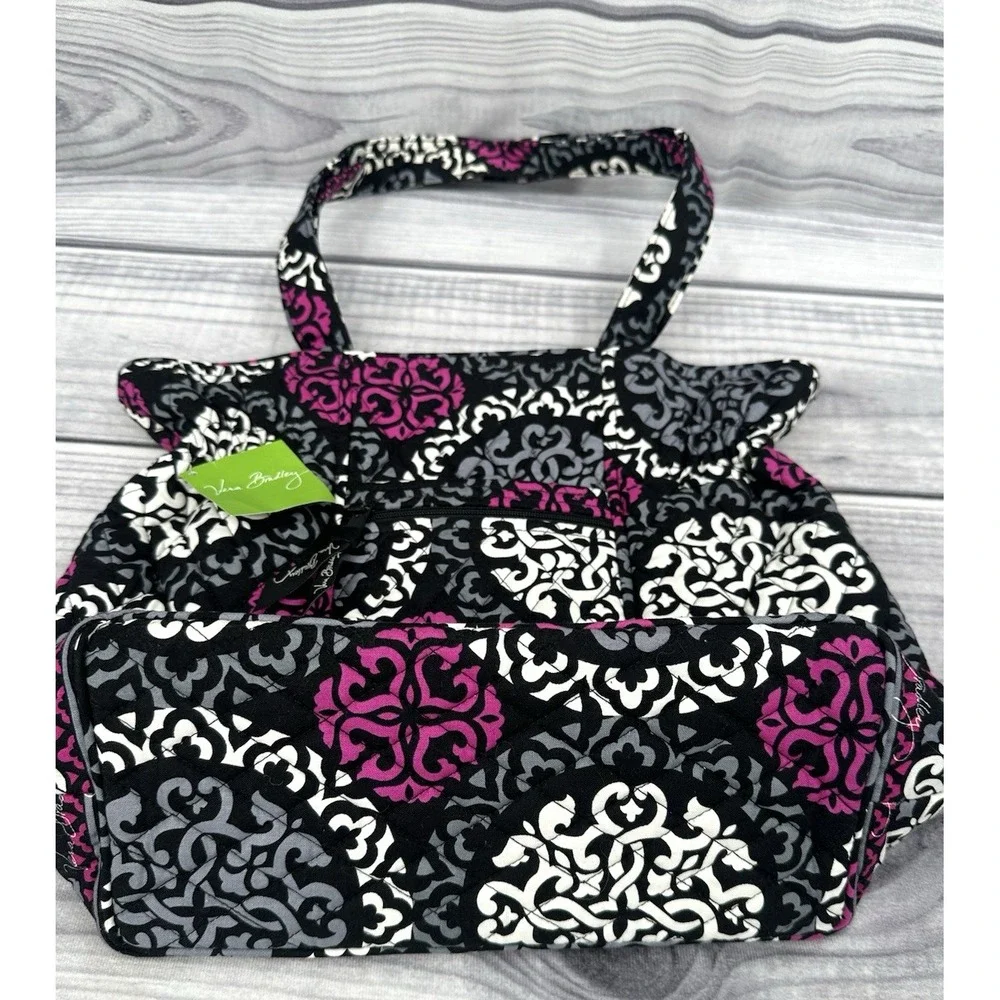 VERA BRADLEY LAURA CANTERBERRY MAGENTA QUILTED TOTE‎ PURSE BAG - NEW WITH TAGS